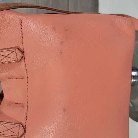 Madewell Small Peach Leather Crossbody Tote Bag - Picture 6 of 12